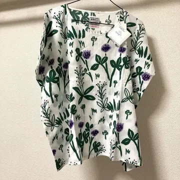 [ 택 포함 새상품 ] sousou 타카시마치지 20/20 사각옷 꽃