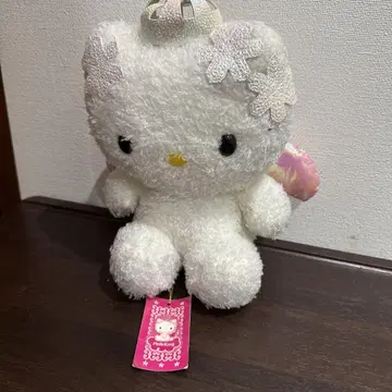 산리오 Sanrio 초레어 헬로키티 티아라 포함 봉제 인형