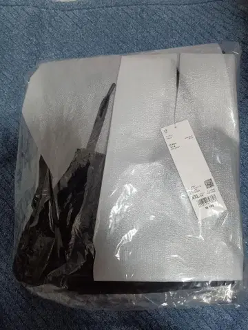 미사용 새상품 유니클로 U UNIQLO 후디드 블루종 블랙 XXL