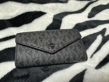 [ 상자 없음 ] MICHAEL KORS 로고 키케이스