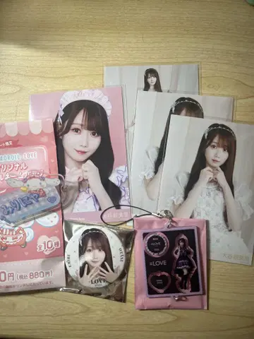 = LOVE 오타니 에미리 미니 복권 캔뱃지 브로마이드 아크릴 네임 배지
