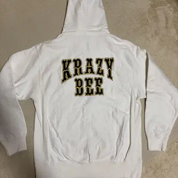 KRAZY BEE 화이트 후드티