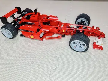 페라리 F1 레이싱카 LEGO 모델