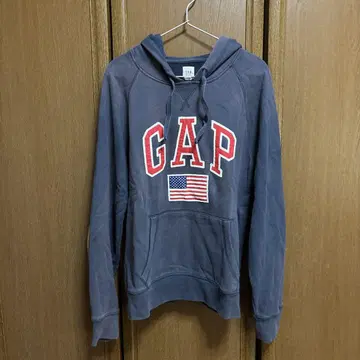 GAP 후드 부착 네이비 후드티