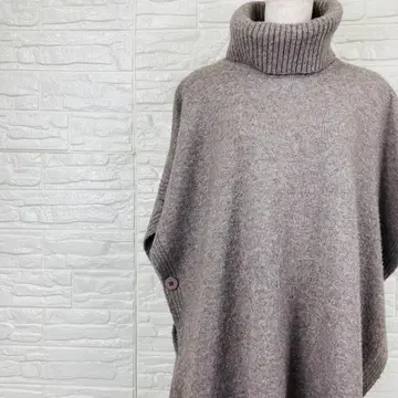 BASEMENT online 터틀넥 판초 F