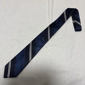 스트라이프 타이 2