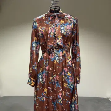 ZARA BASIC 꽃무늬 브라운 롱 슬리브 원피스