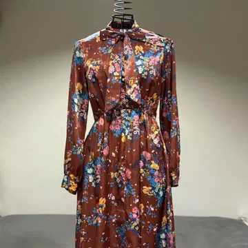 ZARA BASIC 꽃무늬 브라운 롱 슬리브 원피스