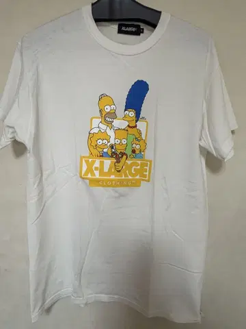 XLARGE 심슨 콜라보 T셔츠 M 사이즈