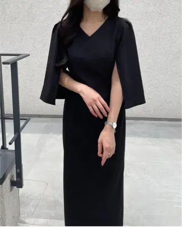nairo 슬릿 슬리브 드레스