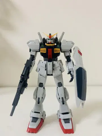 [ 조립 완료 ] RG RX-178 건담 Mk-II ( 에우고 사양 )