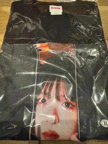PIGGS KINCHAN SUPERBAD' MEMBER PHOTO Tee