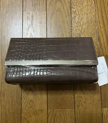 MURUA 메탈 라인 BOXBAG