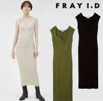 FRAY I.D 프레이 아이디 스퀘어 넥 리브 원피스 베이지