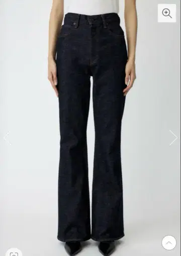 미사용 새상품 MOUSSY MVS FLARE 플레어 데님 24inch
