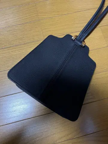 Knuth Marf 원 핸들 악센트 백