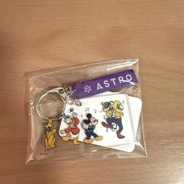 ASTRO 빌리지 뱅가드 디즈니 콜라보 키링 미개봉 새상품