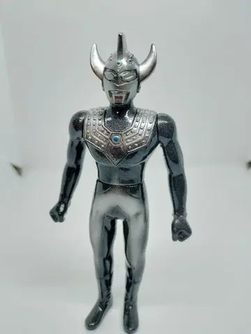 울트라맨 소프트 비닐 울트라맨 타로 리페인트