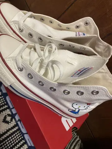 헬로키티 컨버스 올스타 화이트