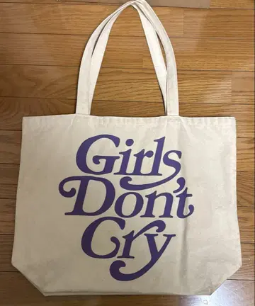 Girls Don t Cry 토트백