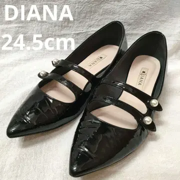 [ DIANA ] 더블 스트랩 펄 장식 블랙 에나멜 펌프스 결혼식