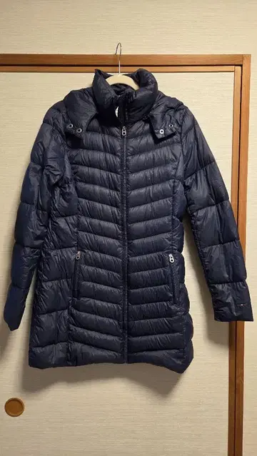 TOMMY HILFIGER 네이비 울트라 라이트 다운