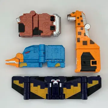 쥬오우 큐브 웨폰 4개 세트/곰/카모노하시/기린/박쥐