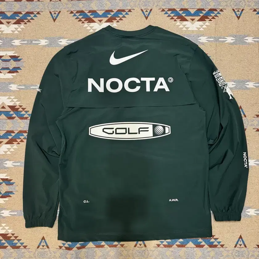NIKE NOCTA 長袖ナイロンクルー　GOLF NIKE NOCTA 長袖ナイロンクルー GOLF