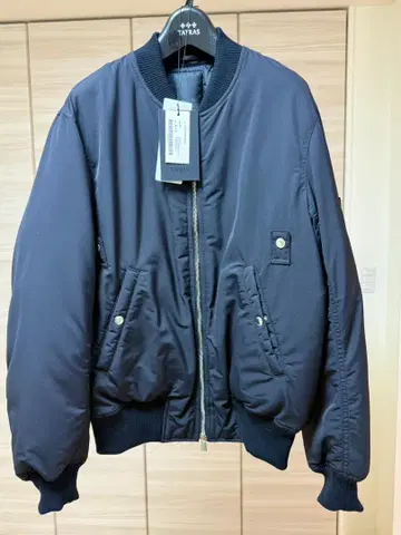미사용 새상품 TATRAS 타트라스 MA1 다운