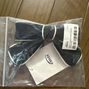 emis 리본 머리핀