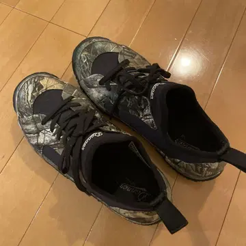 danner 카모 무늬 신발 US 6