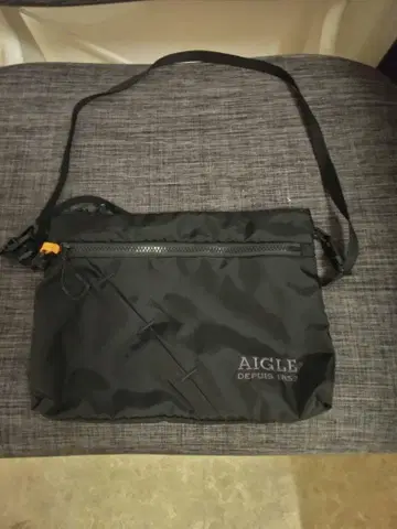 AIGLE 블랙 숄더백