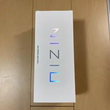 NiziU 공식 응원봉 OFFICIAL LIGHT STICK
