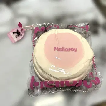 mellojoy 수플레 케이크 딸기
