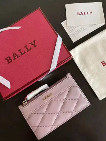 [새상품] BALLY 천연 가죽 퀼팅 프래그먼트 케이스