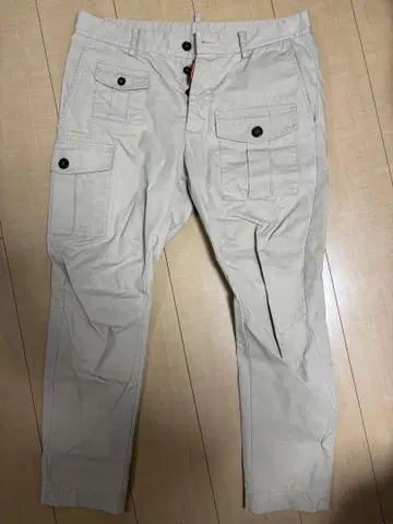 DSQUARED2 베이지 카고 팬츠
