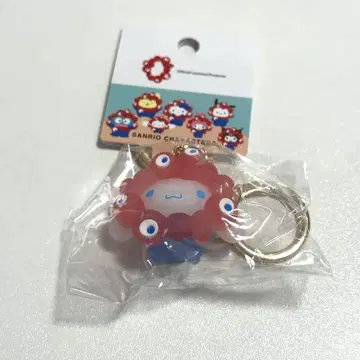 오사카 간사이 만박 산리오 미야쿠미야쿠 시나몬 클리어 키링 미개봉 익명