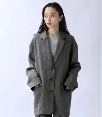 JEANASIS 백 개더 테일러드 자켓