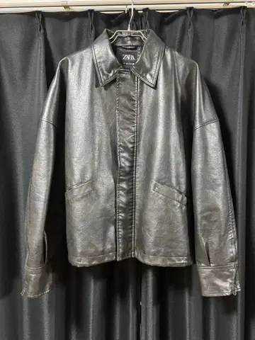 ZARA 가죽 자켓 L 사이즈
