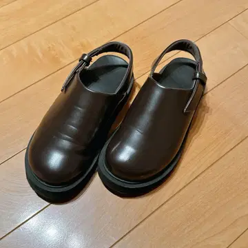 유니클로 클로그 샌들 브라운 UNIQLO:C M 사이즈