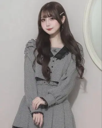 피움 레이스 리본 칼라 상의 미사용 새상품