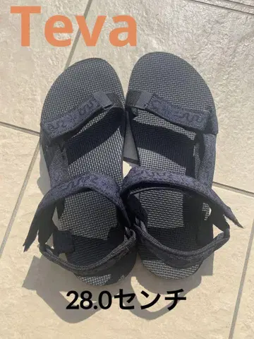 Teva 샌들