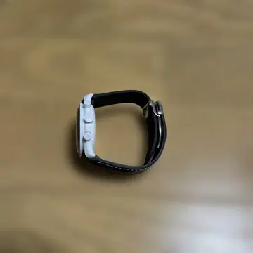 고무 벨트 화이트 스티치 삼단 버클