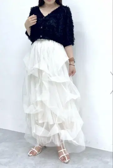 mysty woman 플러피 V넥 가디건