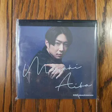 정사각형 메모 포트레이트 시리즈 2023 아이바 마사키