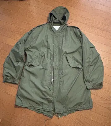 올리브 그린 모즈 코트 후드 부착