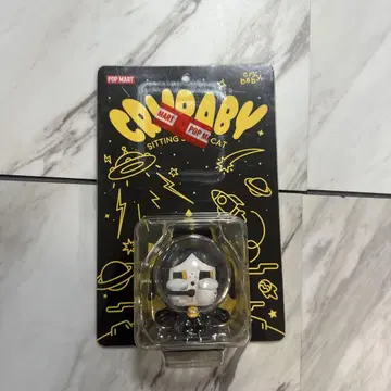 Crybaby POPMART SITTING SPACE CAT 피규어