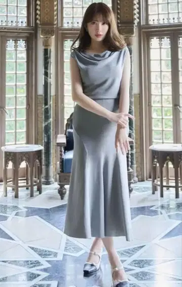 정품 Herlipto DrapeNeckLongKnitDress