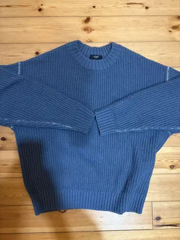 BEAMS 크루넥 니트