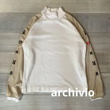 새상품급 archivio 2023 긴팔 니트 스웨터 화이트/베이지 40